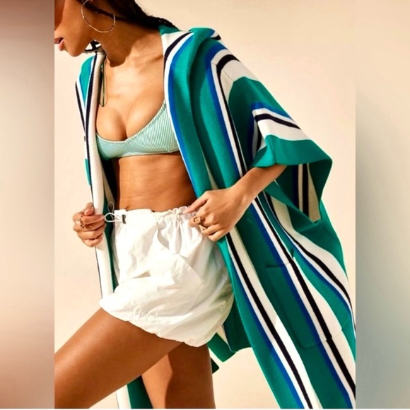 Free People All I Need Hooded Beach Poncho Coverup - Picture 5 of 6